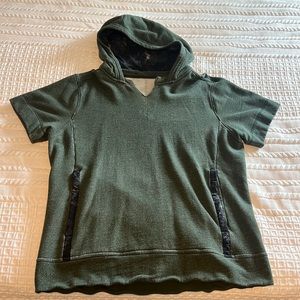 Lululemon Mens Short Sleeve Hoodie (Large)